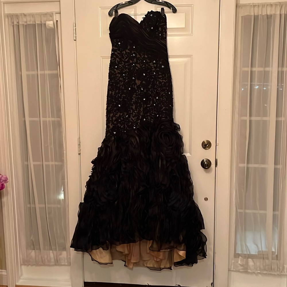 Jovani 4016 Castle Couture Black Prom Dresss - Picture 4 of 12